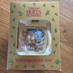 1998 Berta Hummel “Holiday Harmony” Christmas Ornament Goebel Weihnachten Boxed